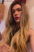 Torino Trans Giulia Araujo 327 37 19 219 foto selfie 9